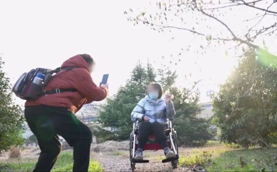 皇冠信用平台出租出售_28岁妻子突发罕见病全身瘫痪皇冠信用平台出租出售，丈夫哄骗卖婚房携款失踪，检方强势介入