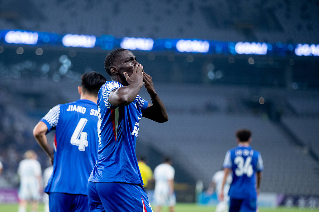 welcome皇冠注册_两轮不胜welcome皇冠注册！亚冠-阿苏埃破门+错失两单刀 申花疑遭漏判1-1蔚山