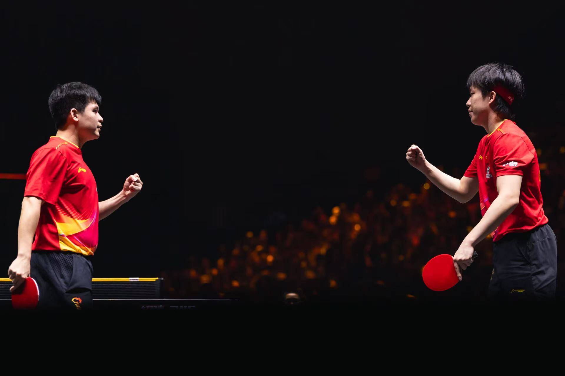 皇冠信用網代理注册_WTT中国大满贯携手林诗栋登顶 王楚钦：赢下第二局非常关键