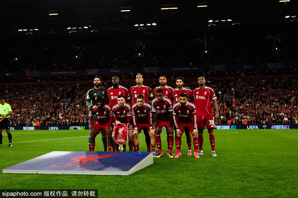 皇冠信用代理注册_经典重现马雷斯卡绝杀红军狂奔庆祝染红皇冠信用代理注册，复刻穆帅名场面