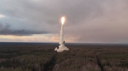 皇冠信用网会员账号
_周波：既然美国坚持把中美关系定义为战略竞争皇冠信用网会员账号
，那么中国会说：好吧