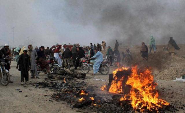 皇冠信用網代理登3
_突发！中国两邻居全线开战皇冠信用網代理登3
，超500人死亡，印度扮演重要角色？