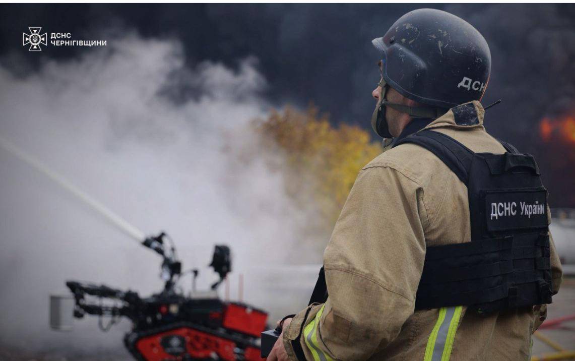 皇冠信用盘代理
_炸了一夜皇冠信用盘代理
，俄军大轰炸，基辅大停电：俄乌战争3年，普京太仁慈了