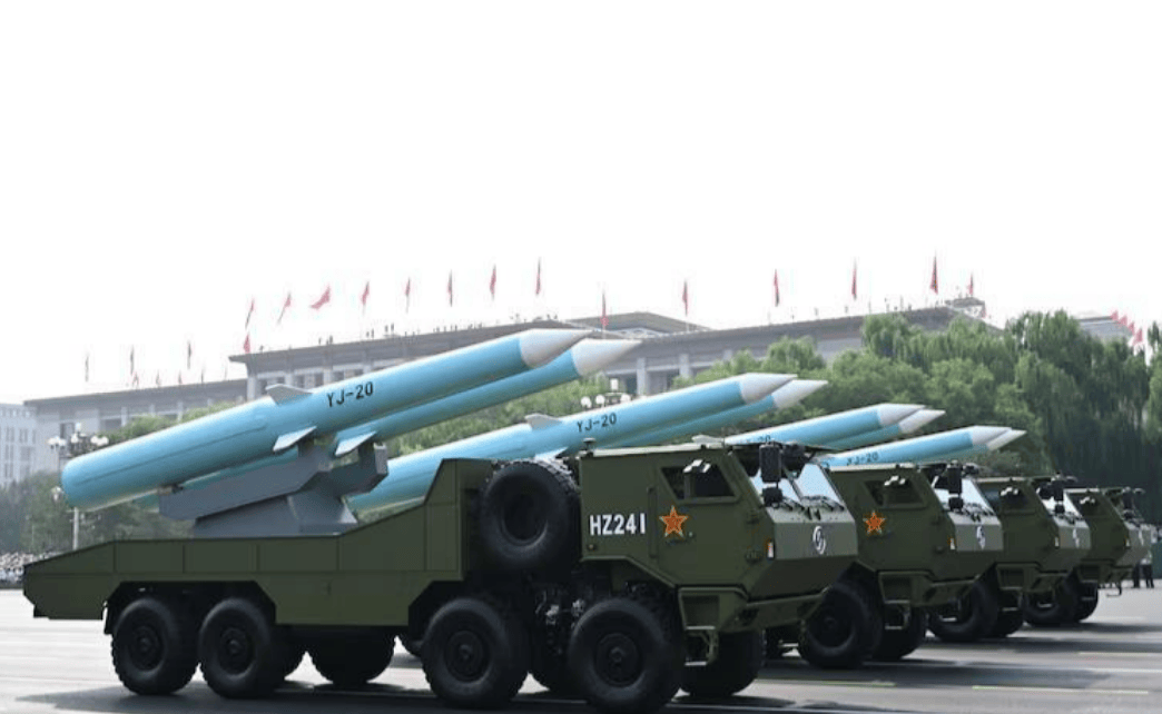 英格兰冠军联赛_中美海军正面交锋？中国海军055大驱与美航母编队狭路相逢英格兰冠军联赛，双方都进入舰炮打击范围