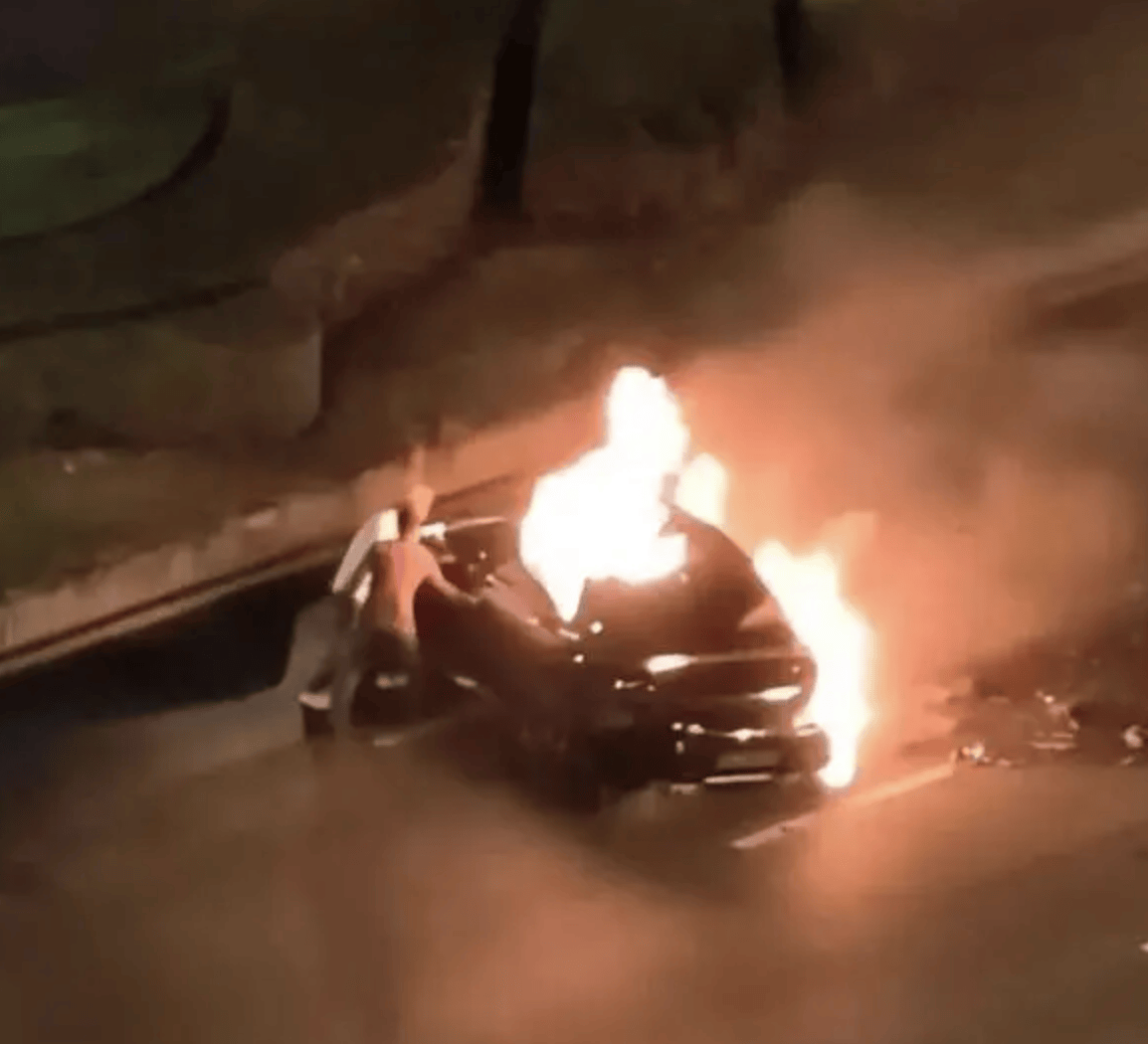 体育皇冠信用网
_成都车祸后小米汽车直播间遭网暴体育皇冠信用网
，雷军抖音一月掉粉35万