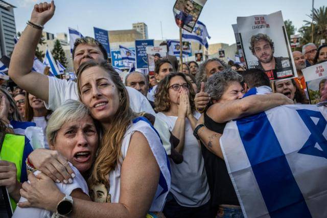 新版hga050
_哈马斯释放全部人质！以色列当面送大礼新版hga050
，特朗普终于等到了这一天