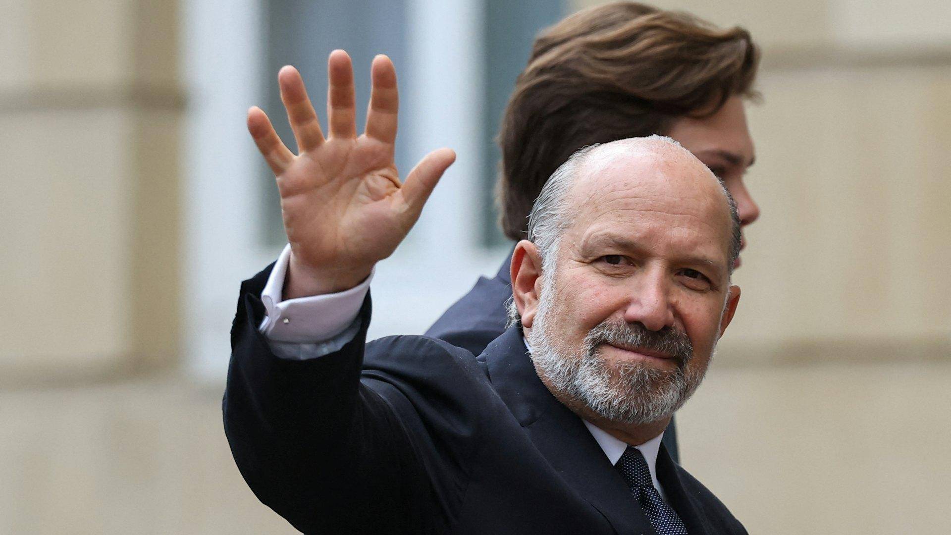 怎么申请皇冠信用网
_被中方反制打痛怎么申请皇冠信用网
，特朗普对商务部长大发雷霆，你把和中国的事情搞砸了