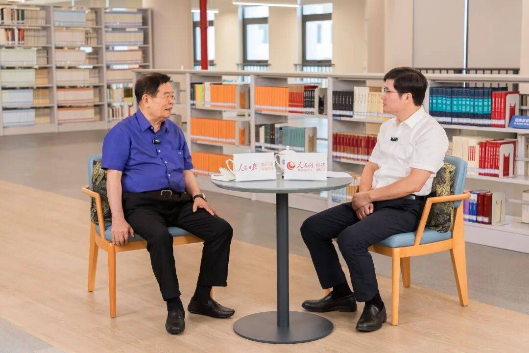 皇冠信用網在线开户
_福耀玻璃：曹德旺辞去董事长职务皇冠信用網在线开户
，选举曹晖为新董事长