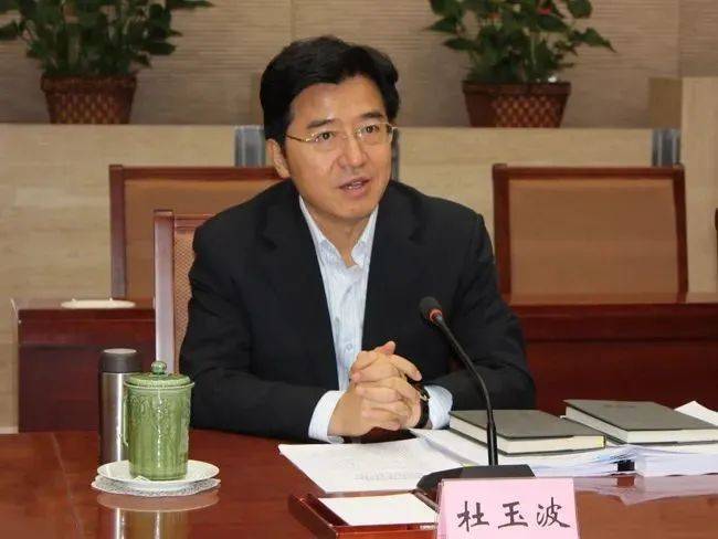 介绍个信用网址多少
_中央批准介绍个信用网址多少
，开除蒋超良、陆文俊、张建华党籍