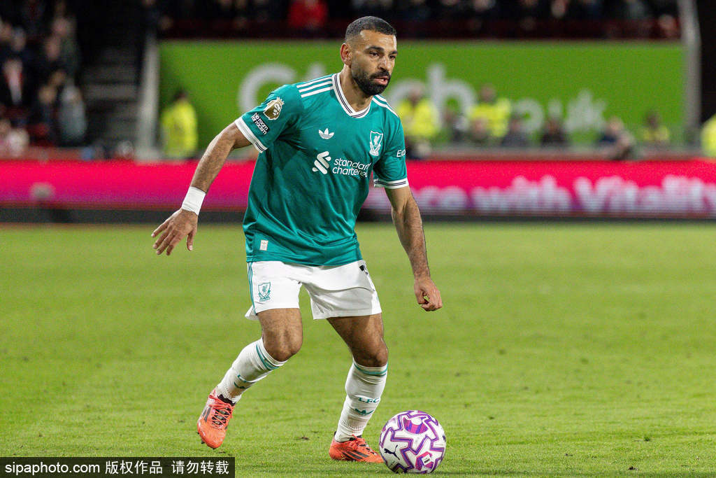 足球私人盘
_深度：斯洛特不狂不炸场 摇滚已死足球私人盘
！利物浦死于不愤怒