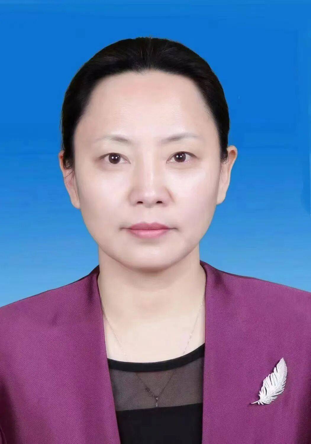 app足球正网_市政协副主席王红侠app足球正网，跨省任副市长