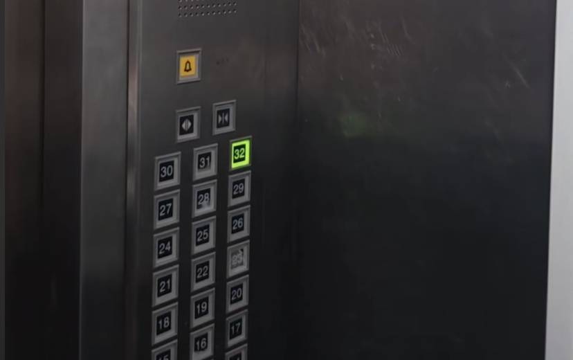 足球平台代理怎么做
_上海一对婆媳因阻碍加梯足球平台代理怎么做
，与五位邻居“大打出手”！