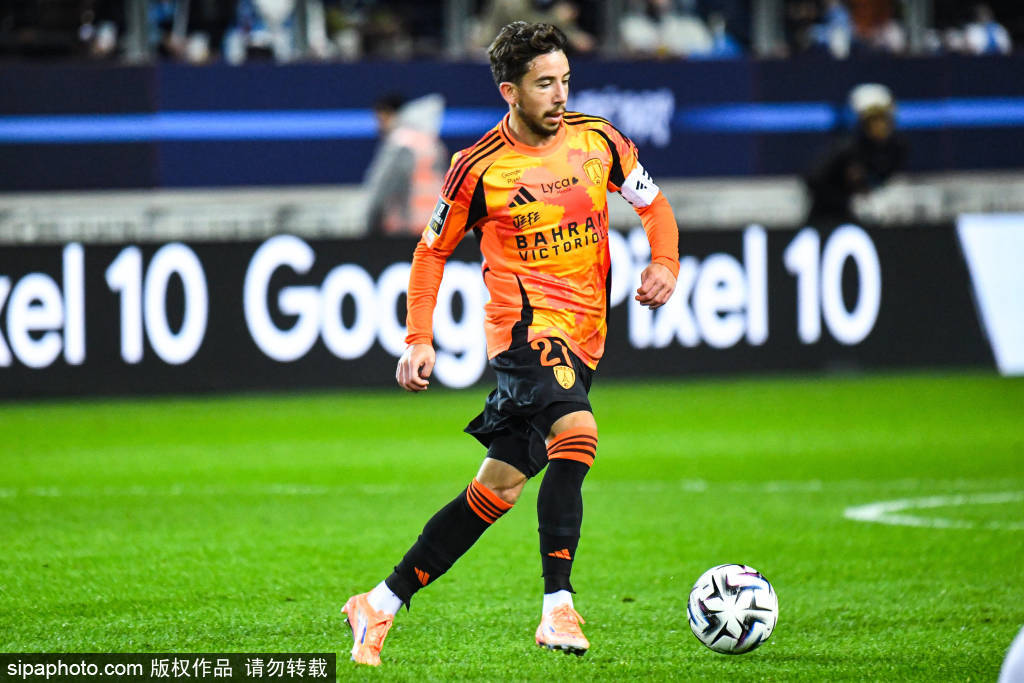 足球外盘在哪买
_恩德里克首秀！姆巴佩与维尼修斯被换下足球外盘在哪买
，皇家马德里新星的崛起时刻