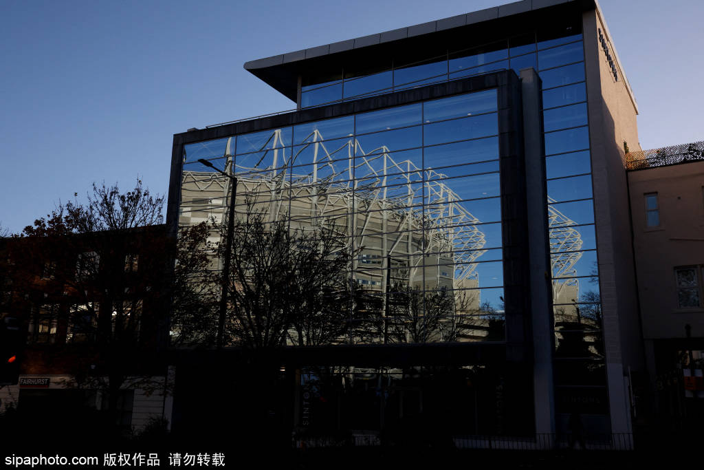 金州勇士 vs 菲尼克斯太阳
_阿森纳3-0完胜布拉格斯拉维亚：诺尔高11.86km领跑跑动距离榜金州勇士 vs 菲尼克斯太阳
，梅里诺紧随其后