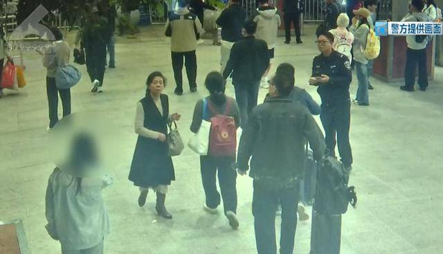 皇冠信用盘代理出租
_紧急!正要出站皇冠信用盘代理出租
,两名14岁少女在昆明火车站被民警拦截…