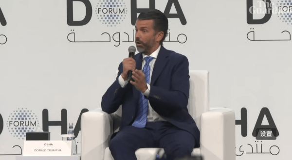 皇冠信用網登123出租_特朗普长子暗示：特朗普或因腐败丑闻退出乌克兰和平进程