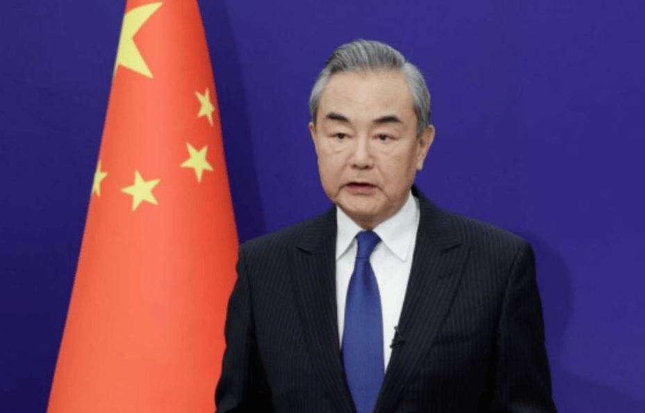 日本足球_中方对日本发出8字警告日本足球，中国7支舰队齐聚亚太，美媒直言：解放军海军已是全球最强！