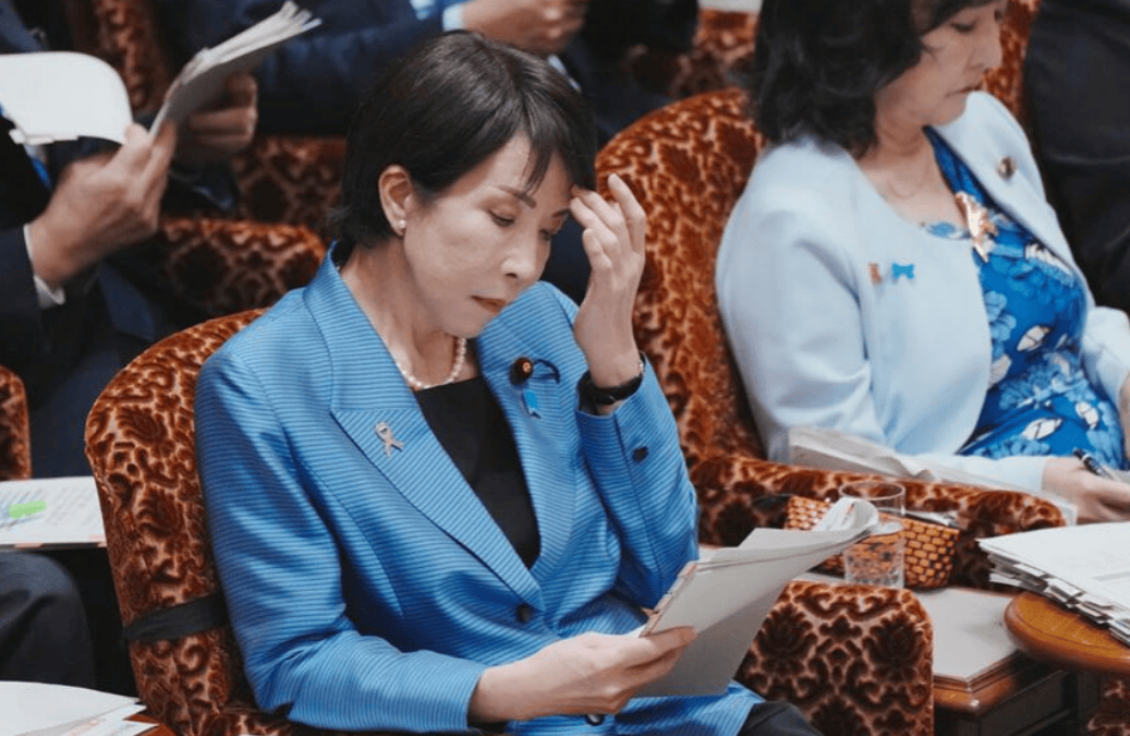 突尼斯足球_中方甩出录音铁证突尼斯足球，高市早苗一句反驳的话也说不出，日本内部风向开始变动！