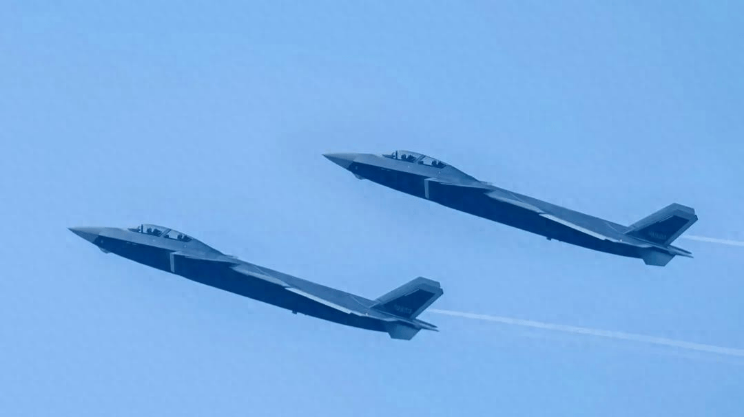 巴西甲组联赛_美媒彻底坐不住了！歼-20现役有300架巴西甲组联赛，歼-20S对美空军形成绝对碾压