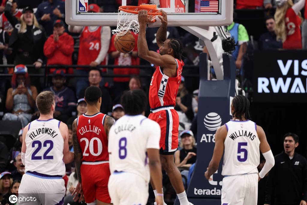 利昂vs克雷塔罗
_伦纳德45分哈登20+7 快船主场擒爵士收获6连胜