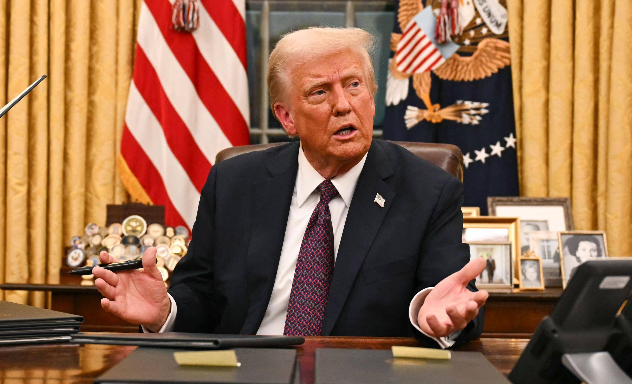 皇冠足球直播
_登上访华专机前皇冠足球直播
,加拿大总理卡尼公开警告特朗普,尊重格陵兰岛和丹麦的主权!