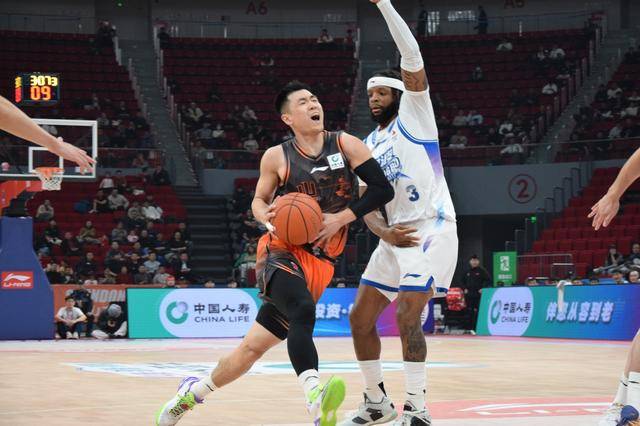 皇冠信用网平台
_正好侃球丨从三连败到八连胜皇冠信用网平台
!邱彪找到了“高速”行驶的钥匙