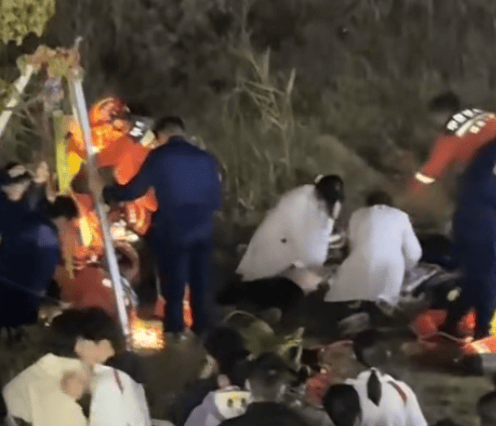 买球的正规网站_8岁儿童掉入污水井溺亡 家属称井盖未覆盖 物业：不清楚是未盖好还是被挪开