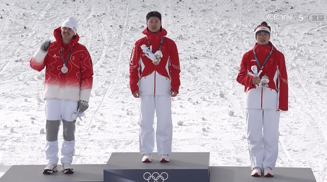 皇冠信用网去哪里弄_最强夫妻!徐梦桃丈夫王心迪皇冠信用网去哪里弄,拿下第四金!