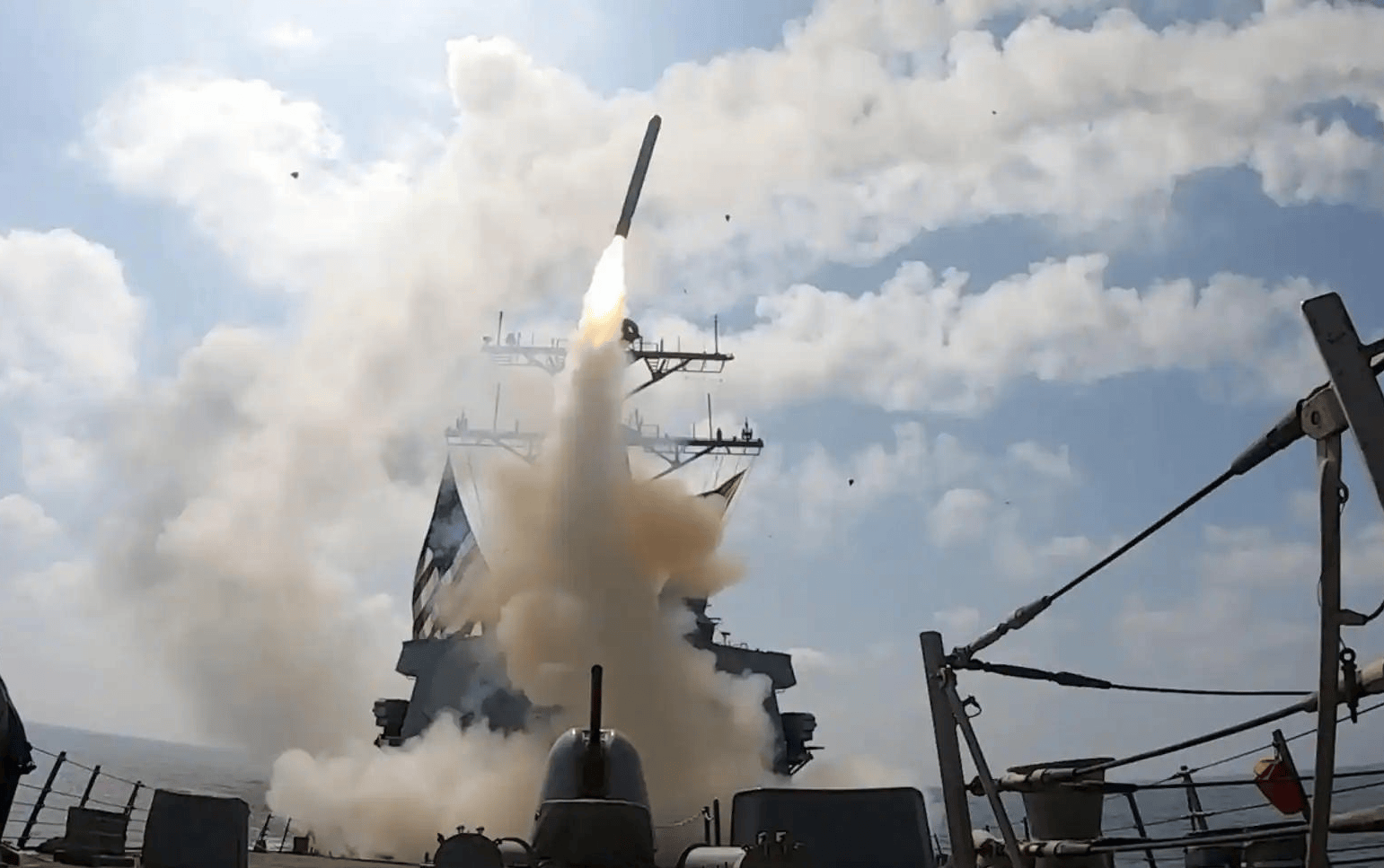 皇冠信用盘需要押金吗
_回旋镖太狠皇冠信用盘需要押金吗
,美给乌情报炸莫斯科,如今自己基地被炸,俄还有底牌