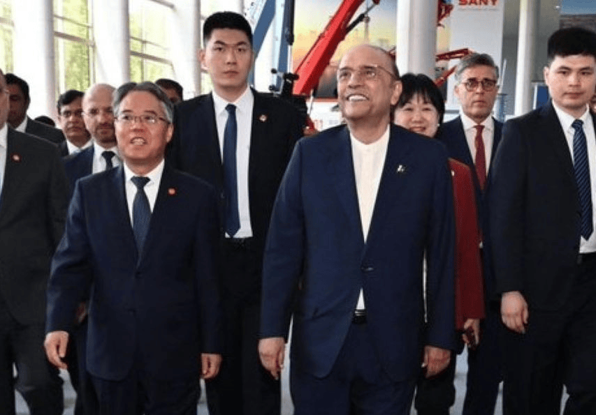 皇冠信用出租代理_事先没传出半点风声！巴基斯坦总统访华皇冠信用出租代理，首站直接落地长沙