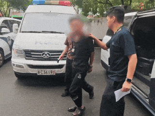 皇冠总代理
_“我是省局来捞人的皇冠总代理
!”警方:安排上了!