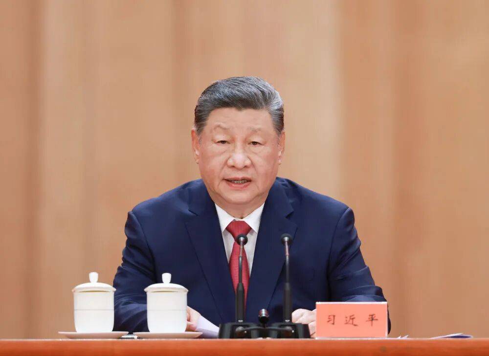 皇冠足球网址_详讯：纪念江泽民同志诞辰100周年大会在京隆重举行 习近平发表重要讲话
